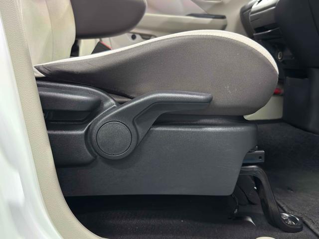 ご覧いただきありがとうございます♪気になったお車がありましたらお気軽にお電話をください♪