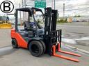 日本その他 日本 トヨタ　中古　フォークリフト　８ＦＤ２５ （なし）