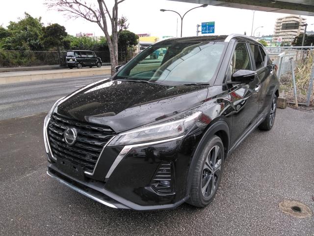 沖縄県の中古車ならキックス Ｘ　ツートーンインテリアエディション　ｅ－ＰＯＷＥＲ　プロパイロット　ナビ／ＤＶＤ／Ｂｌｕｅｔｏｏｔｈ　バックカメラ　ＥＴＣ　ドライブレコーダー　アラウンドビューモニター　インテリジェントルームミラー　純正アルミホイール