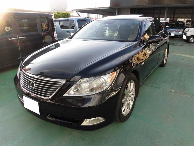 沖縄県の中古車ならＬＳ ＬＳ４６０　バージョンＣ　Ｉパッケージ　プッシュスタート・スマートキー・サンルーフ・プライバシーガラス・ＵＶカットガラス・純正１８インチアルミ・バニティ付サンバイザー・バイザー