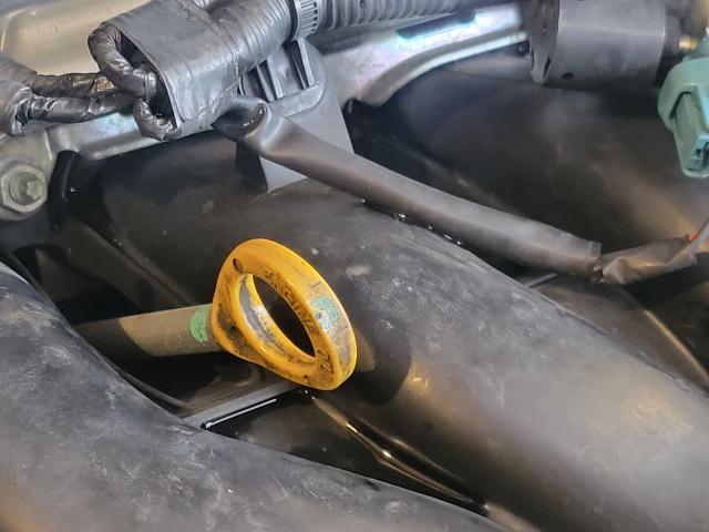 トヨタ　ヴォクシー　ZRR70W　エンジンオイル交換【三好市　車検・修理・板金塗装・取付お任せください】