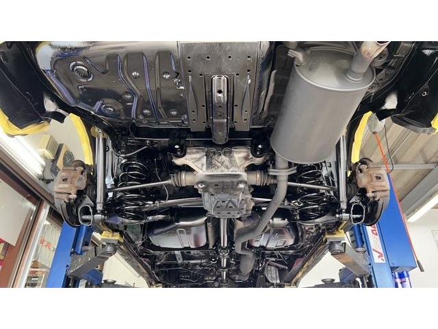 トヨタ　ノア　車検  エンジンオイル、オイルフィルター
ウォーターポンプ、ベルト、スパークプラグ、エアコンフィルター、ブレーキパッド、ブレーキパイプ制作、
ブレーキキャリパーOH、下廻り塗装、スマートキー電池、燃料ホース交換 パート２