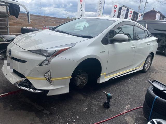 トヨタ 50系プリウス  在庫車 モデリスタフルエアロ取り付け 15インチ→18インチ 組み換え 交換 ZVW55 岡山市東区